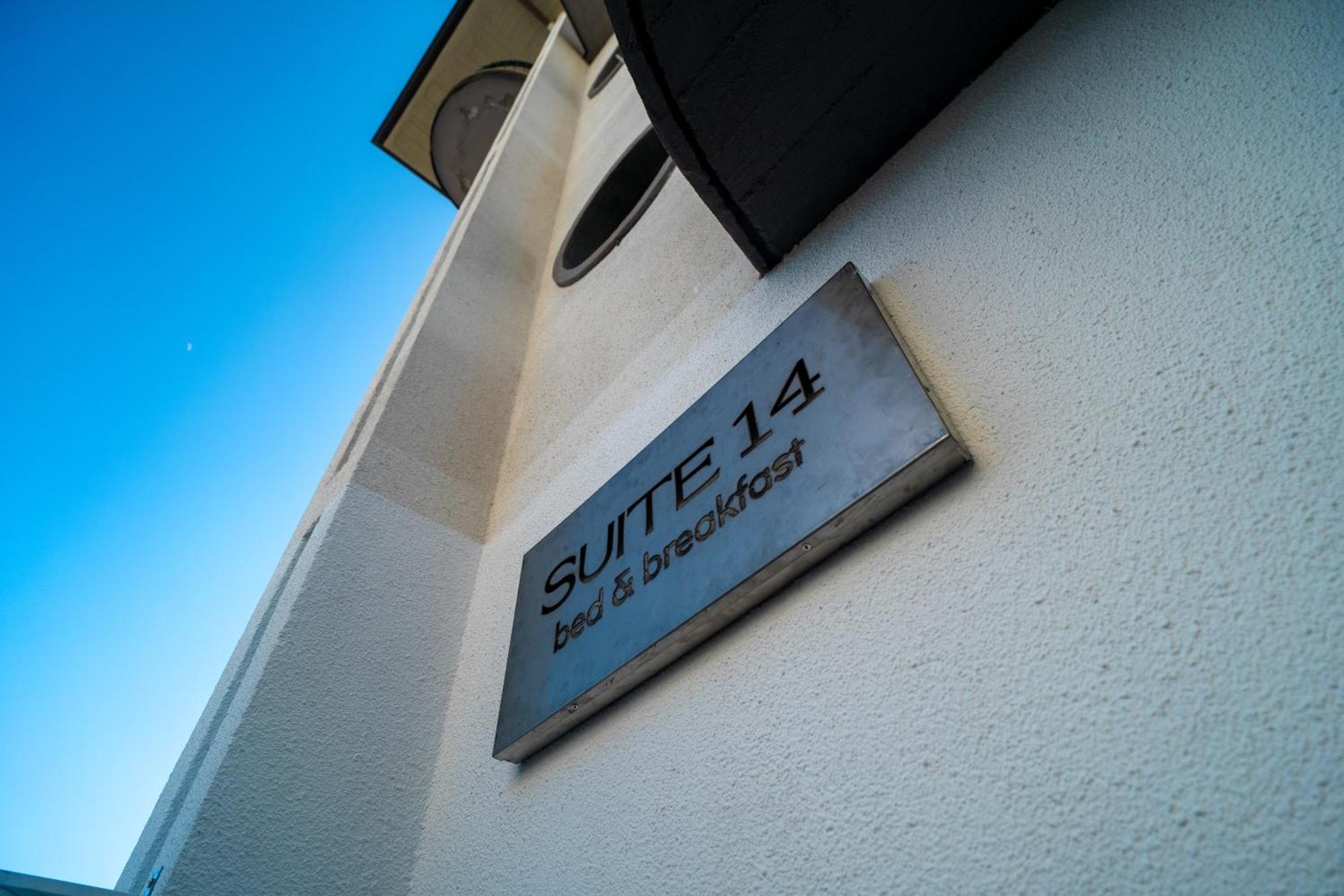 Suite 14 Scalea Exterior foto