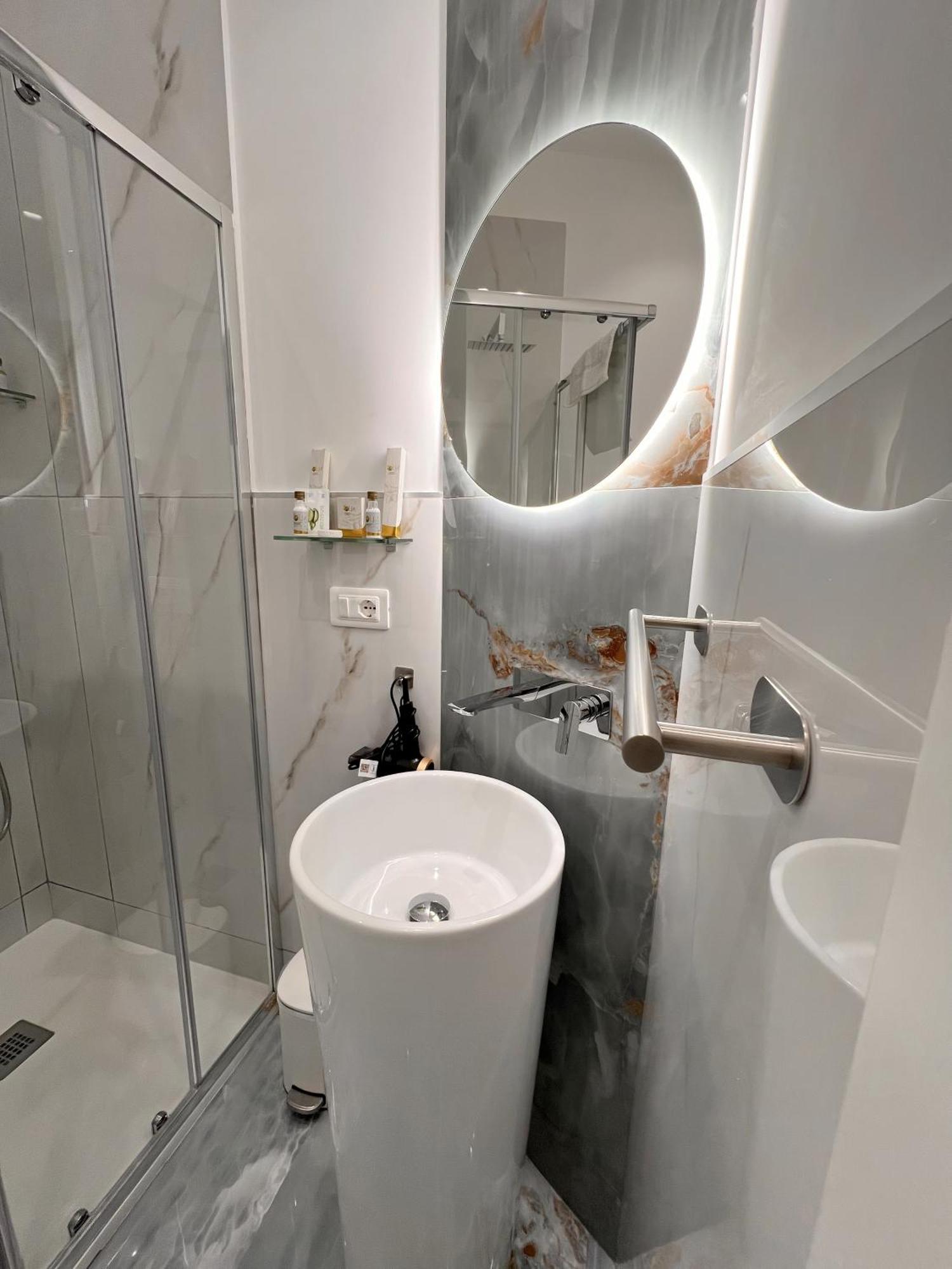Suite 14 Scalea Exterior foto